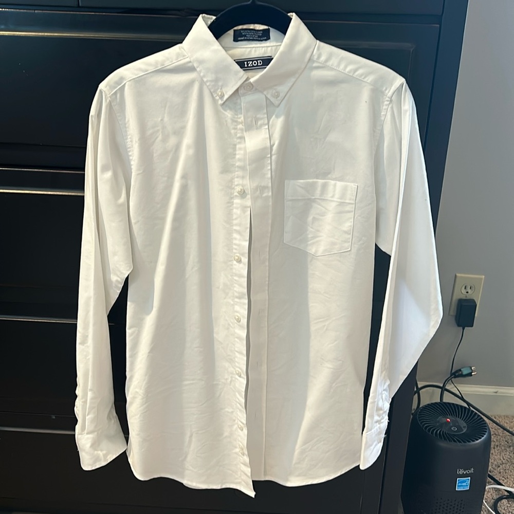 White izod button down shirt